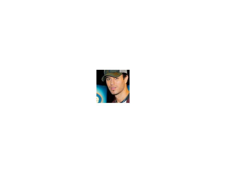 Enrigue Iglesias - Can You Hear Me
