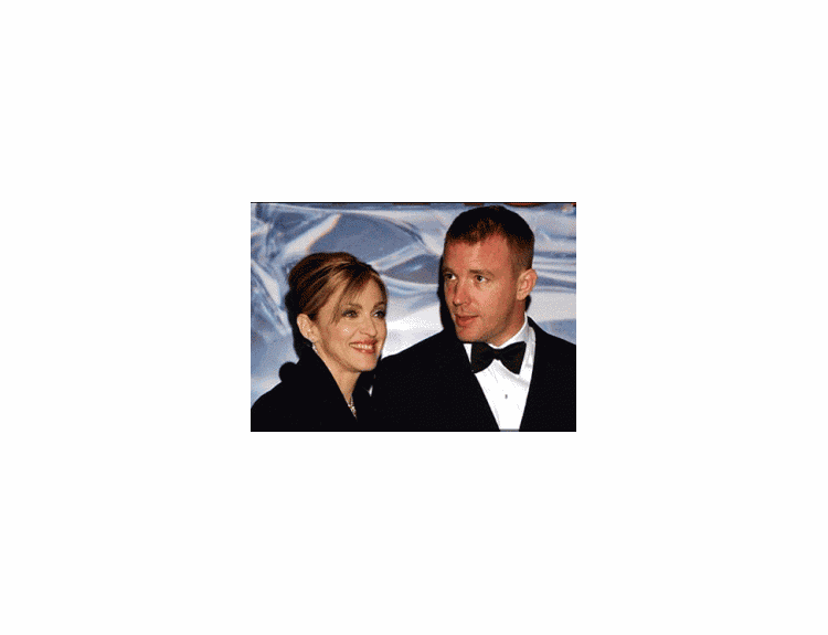 Guy Ritchie flámoval bez Madonny