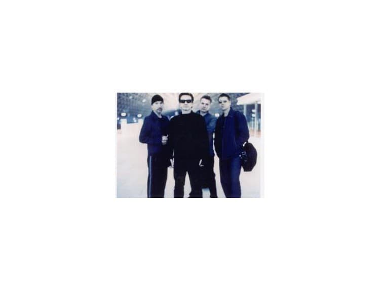 U2 varuje svojich fanúšikov