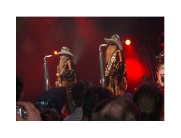 ZZ Top v Bratislave už v stredu. Tvrdia, že si vedia vážiť fanúšikov... ZZ Top v Bratislave už v stredu. Tvrdia, že si vedia vážiť fanúšikov...