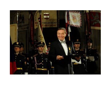 Karel Gott bude plesať aj na Slovensku Karel Gott bude plesať aj na Slovensku