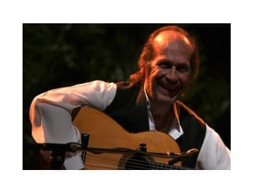V Bratislave zahral flamenco gitarista Paco de Lucía