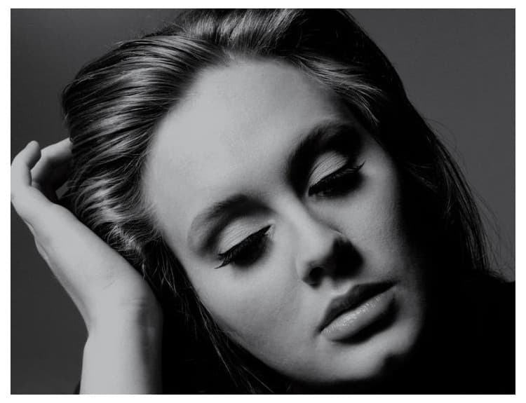 Adele s albumom 21 prekonala už aj soundtrack Titanicu
