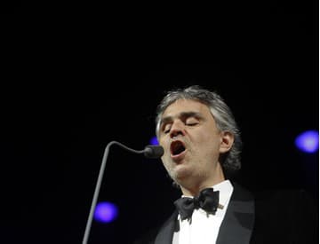 Spevák Andrea Bocelli má prvú dcéru