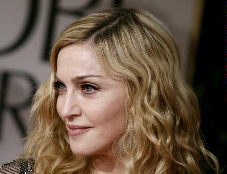 Madonna vďaka albumu MDNA prekonala Elvisa