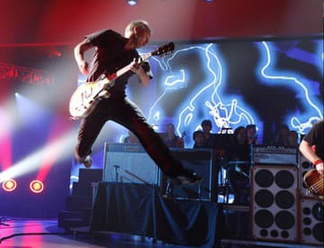 Pearl Jam by mali do konca roka dokončiť desiaty štúdiový album