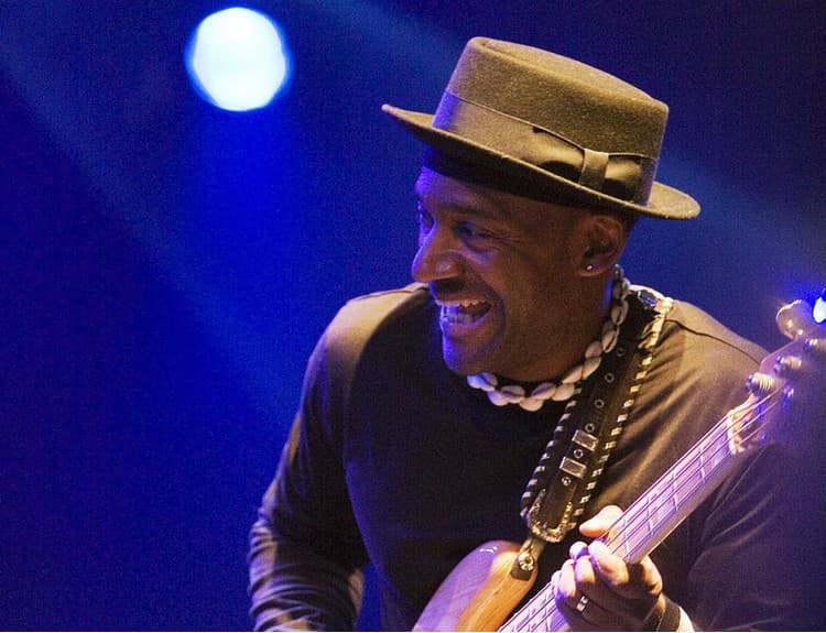 Legendárny Marcus Miller príde na Slovensko s novým albumom