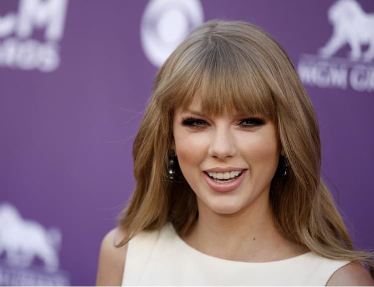 Taylor Swift venovala 4 milióny dolárov na vzdelávacie centrum