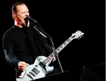 Metallica rozohnala oblačnosť nad Nova Rockom