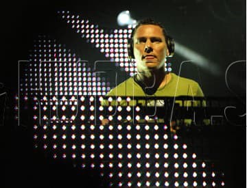 Foto: Tiësto Open Air (29. 6. 2012, Zlaté piesky, Bratislava) Foto: Tiësto Open Air (29. 6. 2012, Zlaté piesky, Bratislava)