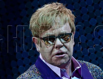 Elton John venoval jednu zo svojich skladieb slovenským chlapcom