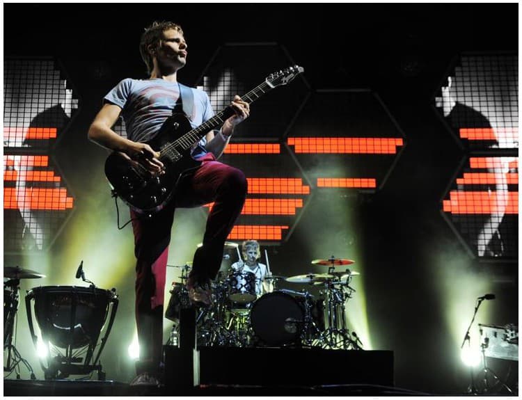 Muse posunuli vydanie nového albumu na október