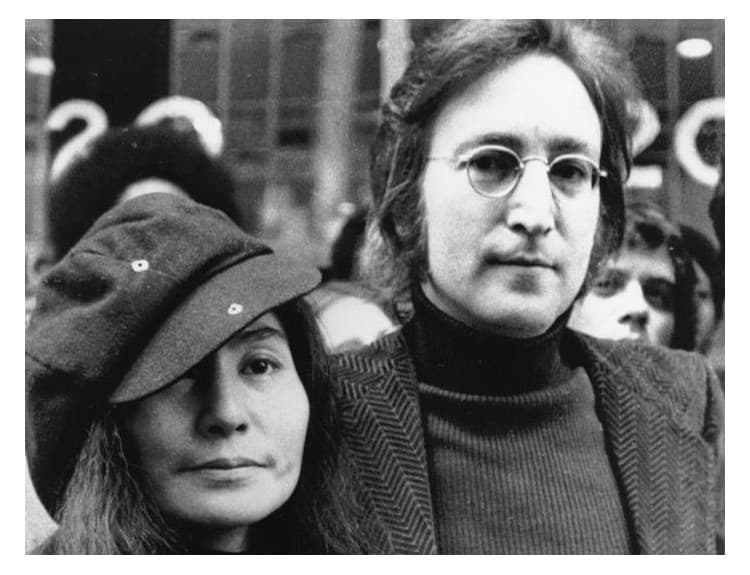 Yoko Ono nemohla za rozpad The Beatles, tvrdí Paul McCartney