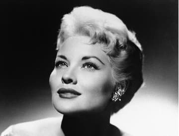 Zomrela Patti Page, speváčka hitu Tennessee Waltz a priekopníčka overdubbingu Zomrela Patti Page, speváčka hitu Tennessee Waltz a priekopníčka overdubbingu