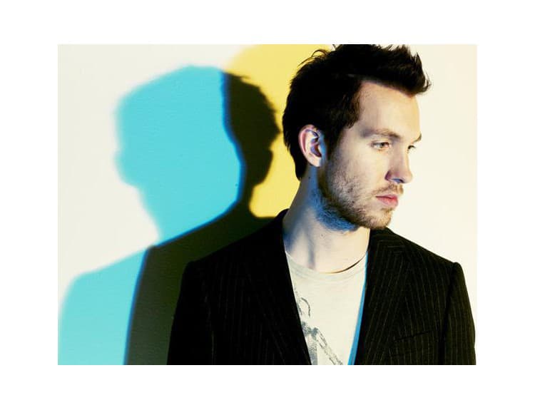 Najúspešnejším skladateľom roka 2012 je Calvin Harris