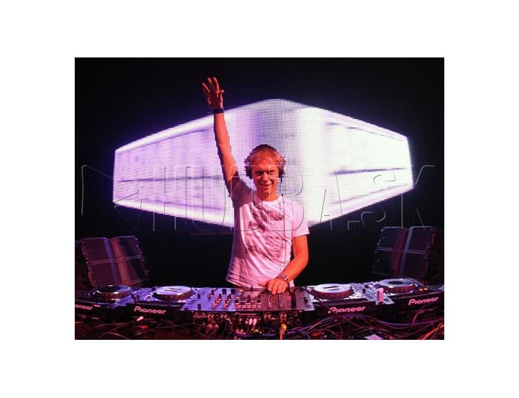 Armin van Buuren sa vráti na Slovensko. V júni vystúpi na Zlatých pieskoch