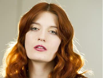 Florence and the Machine zverejnili novinku Over the Love