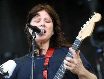 Zo skupiny Pixies odišla basgitaristka Kim Deal