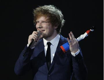 Ed Sheeran nahrával so skupinou Rudimental a raperom The Gameom