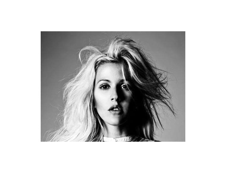 Ellie Goulding zverejnila skladbu Under Control