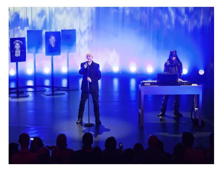 Pet Shop Boys zverejnili remix Love Is A Bourgeois Construct