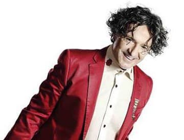 Goran Bregović prinesie do Bratislavy novú šou Champagne for Gypsies Goran Bregović prinesie do Bratislavy novú šou Champagne for Gypsies