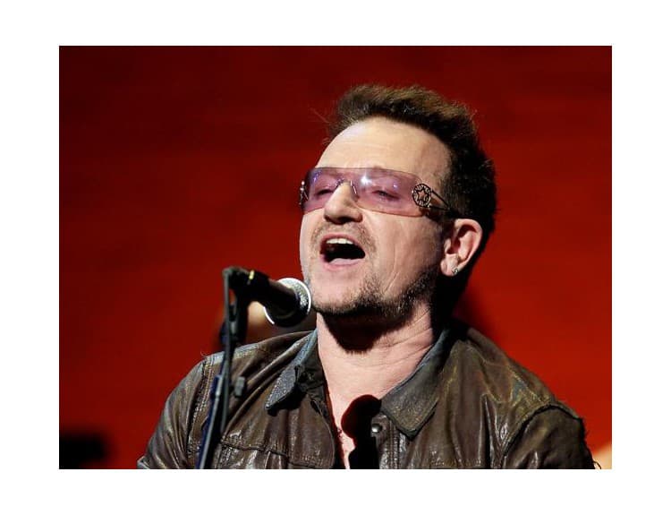 Aj majster tesár sa utne: U2 hrali cover Get Lucky, Bonovi vypadol text