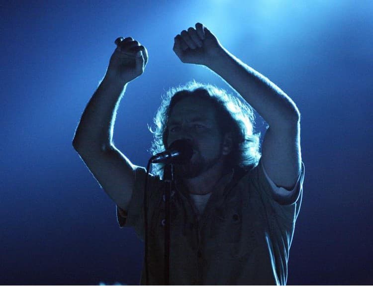 Pearl Jam sa koncom júna predstavia vo Viedni