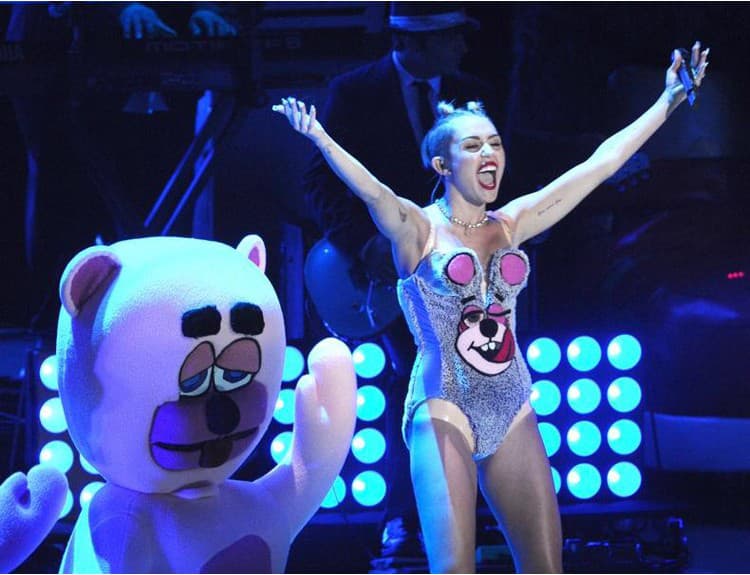 Miley Cyrus vystúpi v júni vo Viedni