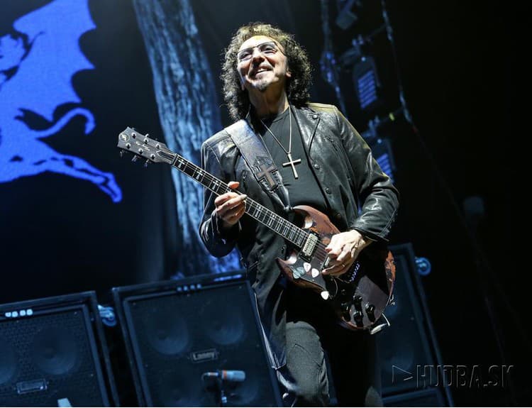 Tony Iommi by mal čoskoro ukončiť liečbu rakoviny
