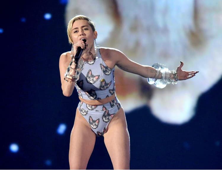 Miley Cyrus vystúpi v programe MTV Unplugged