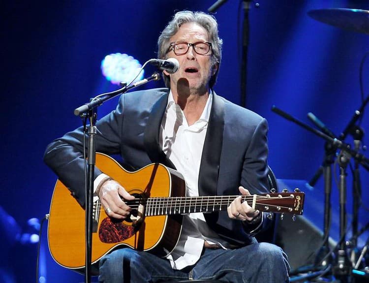 Eric Clapton v lete vystúpi vo Viedni aj v Osvienčime