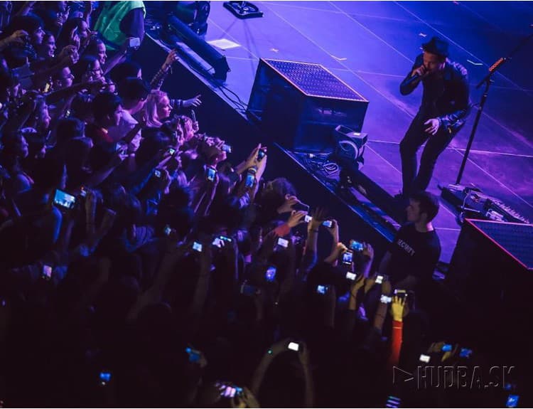OneRepublic ponúkli osvedčené hity, skvelú šou aj poctu Bratislave  