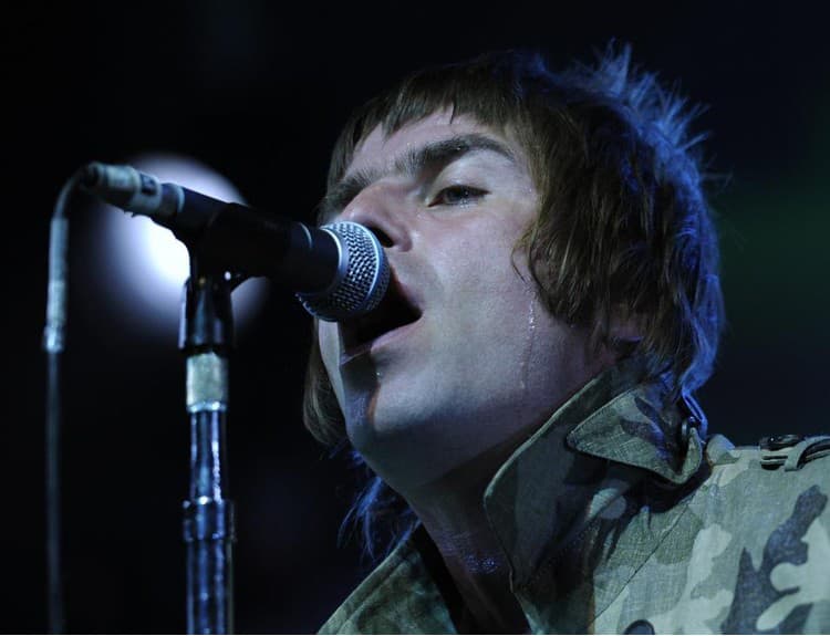 Nekupujte si reedíciu Definitely Maybe, radí Liam Gallagher