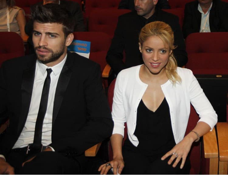 Shakira nemôže mať v klipoch mužov, Gerard Piqué to nedovolí