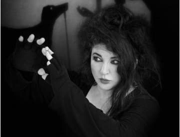 Kate Bush bude opäť koncertovať. Chystá prvé turné po 35 rokoch