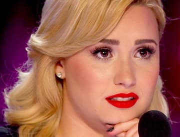 Hviezda X Factoru Demi Lovato odhalila svoju trinástu komnatu Hviezda X Factoru Demi Lovato odhalila svoju trinástu komnatu