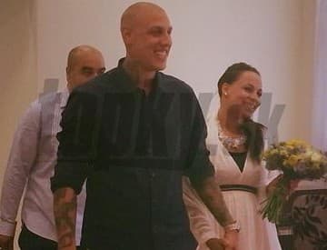 Speváčka Tina a raper Separ sa vzali Speváčka Tina a raper Separ sa vzali
