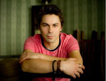 Najväčší letný hit? Adam Ďurica s Neľutujem ovládol slovenský éter aj iTunes Najväčší letný hit? Adam Ďurica s Neľutujem ovládol slovenský éter aj iTunes