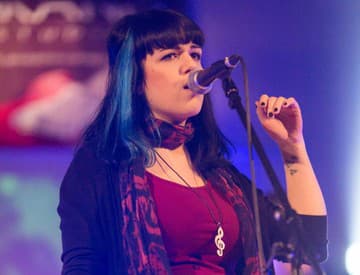 Landfil stíhajú popri koncertoch aj nahrávanie albumu Landfil stíhajú popri koncertoch aj nahrávanie albumu