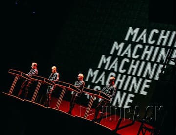 FOTO: Prvý deň festivalu Pohoda vyvrcholil koncertom legendy Kraftwerk