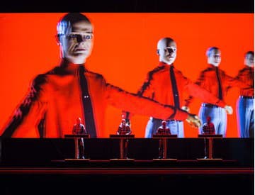 Krásni chlapci z Tame Impala skrotili publikum, Kraftwerk je pre fajnšmekrov