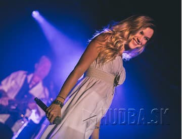 Joss Stone v Bratislave zmenšila fanúšikov až na dušu