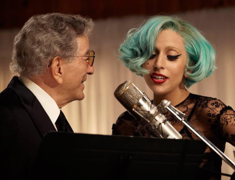 Lady Gaga opäť spieva jazz! Vypočujte si jej najnovší duet s Tonym Bennettom