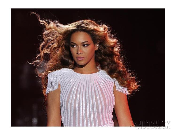 Beyoncé predstavila remix piesne Flawless