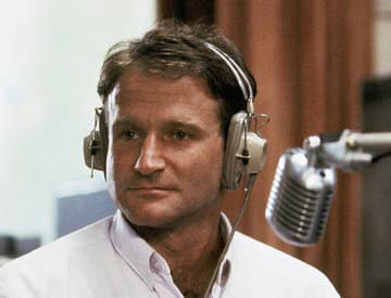 Robin Williams bol inšpiráciou aj pre hudobníkov. Smútia Ozzy, Miley aj Cher