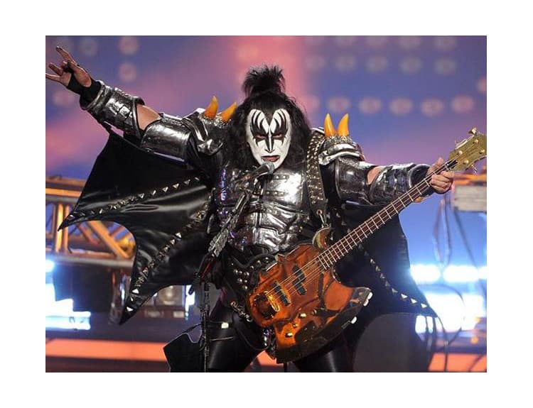 Gene Simmons sa ospravedlnil za kontroverzné výroky o depresii