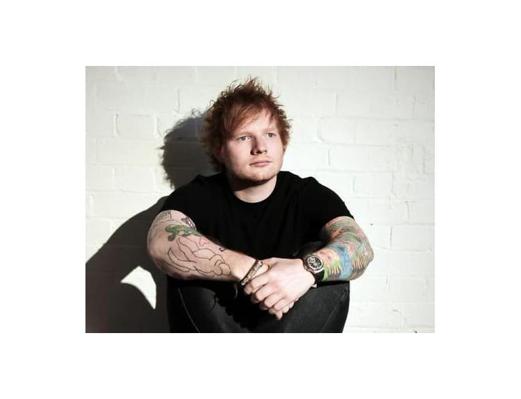 Ed Sheeran vyrovnal rekord UK Chartu, rebríčku albumov vládne 8 týždňov