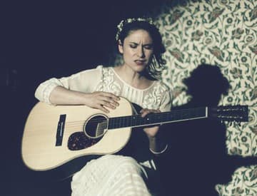 Na festivale Spievajúci básnici vystúpi Zlokot aj Lenka Dusilová Na festivale Spievajúci básnici vystúpi Zlokot aj Lenka Dusilová
