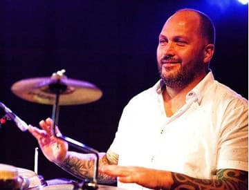Svetový hosť na Festivale perkusií Martin Verdonk bude koncertovať aj vyučovať Svetový hosť na Festivale perkusií Martin Verdonk bude koncertovať aj vyučovať